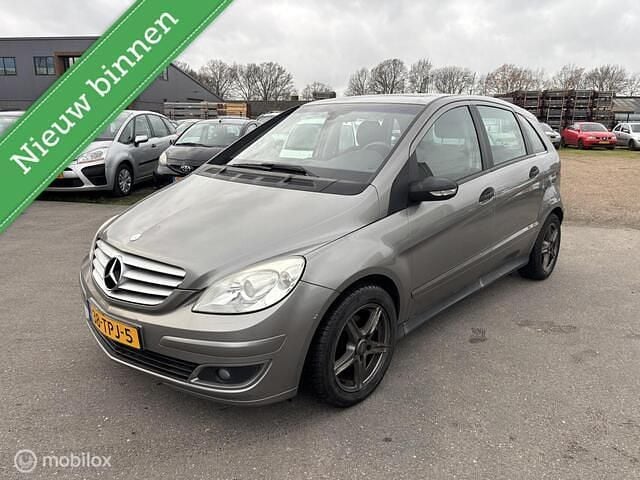 Grijs Gebruikt 2006 Mercedes B170 MPV | € 1.450 (Goede deal) - Afbeelding 1/4