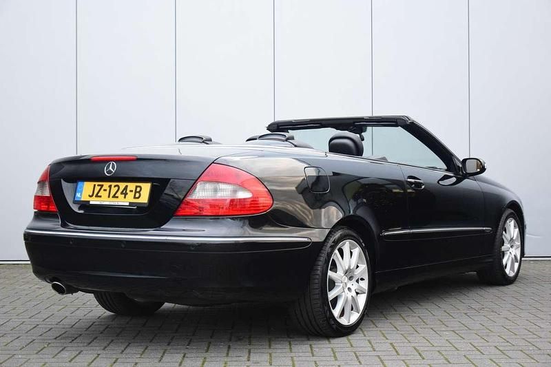Occasion Mercedes CLK200 Avantgarde 165 PK (121 kW) 2007 Zwart Cabriolet