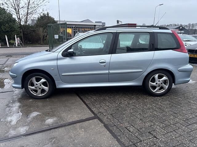 Occasion Peugeot 206 109 PK (80 kW) 2005 Grijs (metallic) Stationwagen