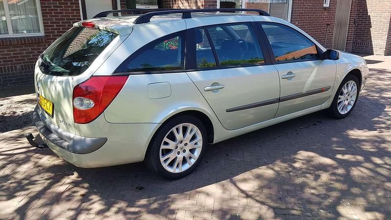 Occasion Renault Laguna II Expression 120 PK (88 kW) 2002 Groen Stationwagen
