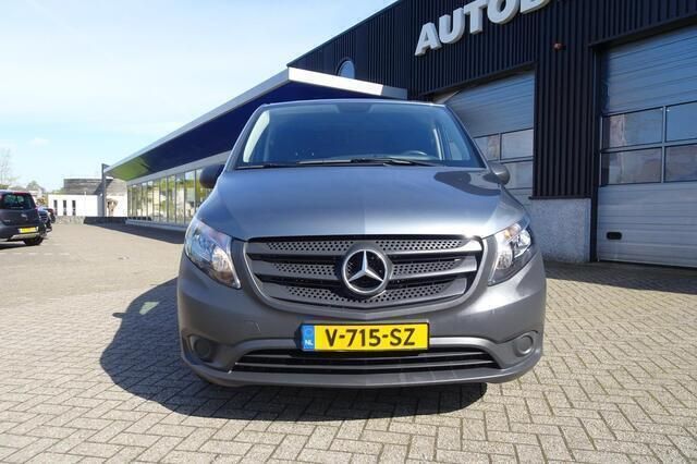 Occasion Mercedes Vito 88 PK (64 kW) 2018 Grijs Van