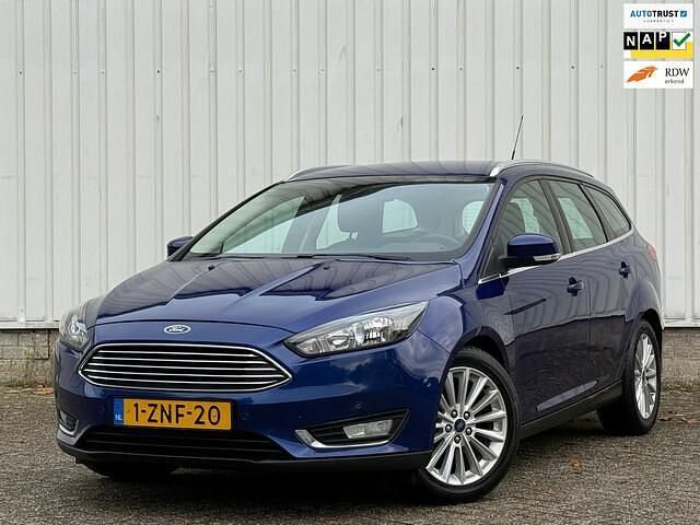 Blauw Gebruikt 2015 Ford Focus Stationwagen | € 5.949 (Goede deal) - Afbeelding 1/4