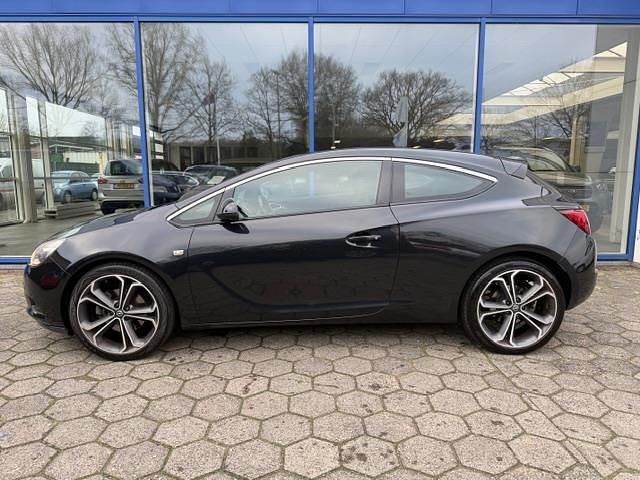Occasion Opel Astra GTC Sport 140 PK (102 kW) 2013 Zwart Hatchback