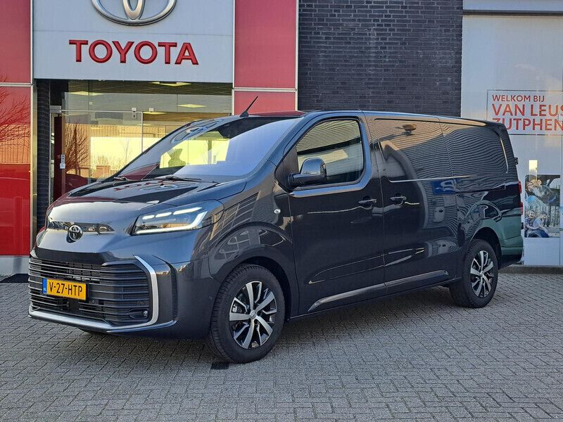 Zilver Nieuw 2024 Toyota Proace Van | € 38.400 (Iets duurder) - Afbeelding 1/4