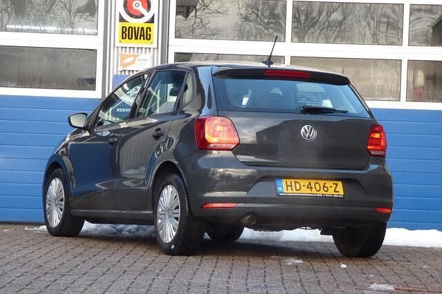 Occasion VW Polo Comfortline 90 PK (66 kW) 2015 Grijs Hatchback