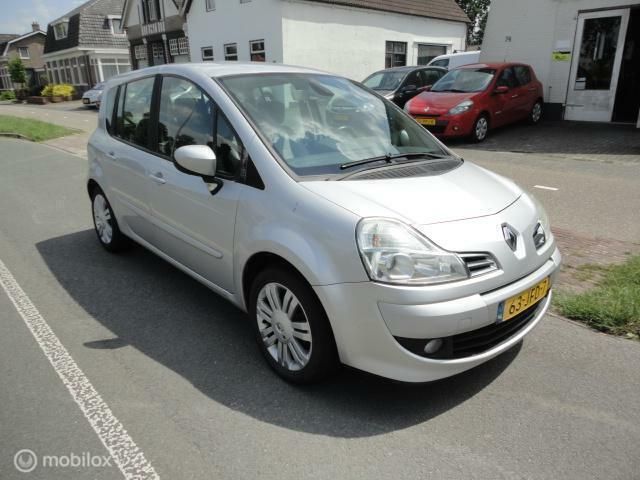 Grijs Gebruikt 2009 Renault Modus Dynamique MPV | € 1.750 (Goede deal) - Afbeelding 1/4