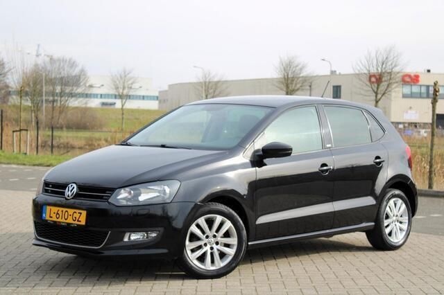 Zwart Gebruikt 2011 VW Polo Style Hatchback | € 5.999 (Eerlijke prijs) - Afbeelding 1/4