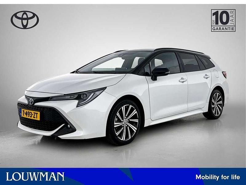 Wit Gebruikt 2023 Toyota Corolla Stationwagen | € 30.950 (Duur) - Afbeelding 1/3
