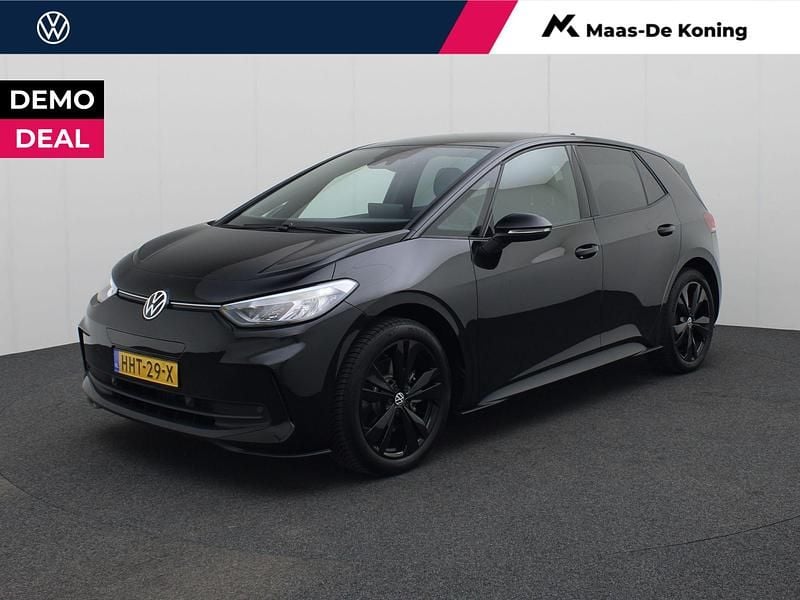 Zwart Gebruikt 2025 VW ID.3 Black Edition Hatchback | € 27.980 (Eerlijke prijs) - Afbeelding 1/4