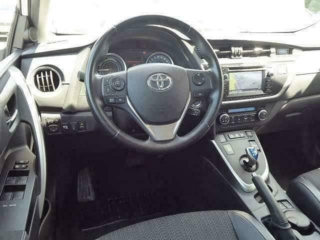 Occasion Toyota Auris Lounge 99 PK (72 kW) 2014 Wit Sedan