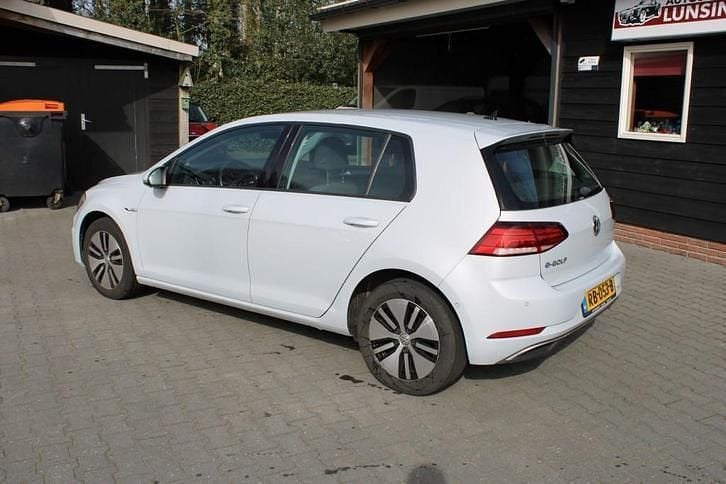 Occasion VW e-Golf 100 kW (136 PK) 2017 Wit Hatchback