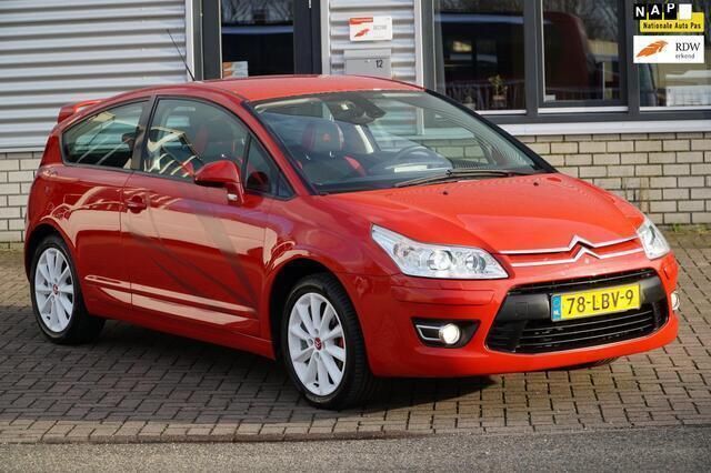 Rood Gebruikt 2010 Citroën C4 Coupé | € 3.850 (Duur) - Afbeelding 1/4