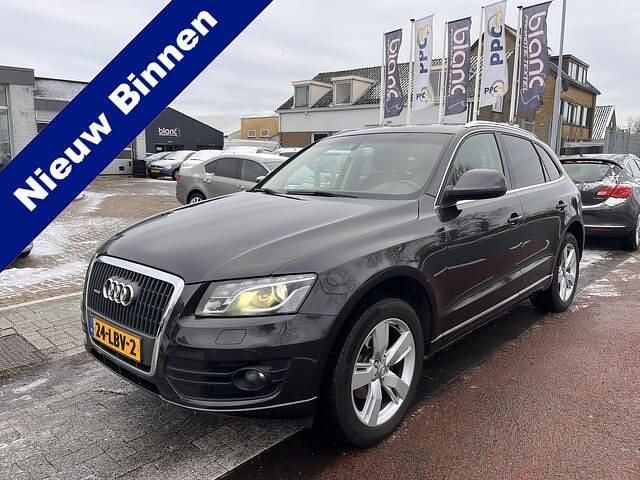 Grijs (metallic) Occasion 2010 Audi Q5 Proline SUV | € 10.900 (Goede deal) - Afbeelding 1/4