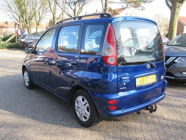 Occasion Toyota Yaris Verso Luna 86 PK (63 kW) 2000 Blauw MPV