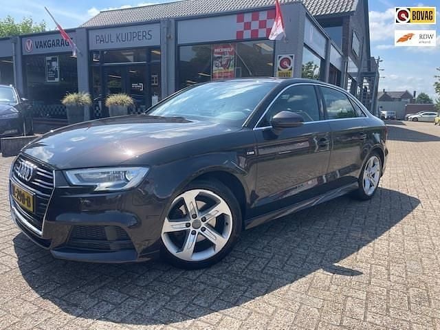 Bruin Gebruikt 2017 Audi A3 S-Line Sedan | € 16.900 (Eerlijke prijs) - Afbeelding 1/4