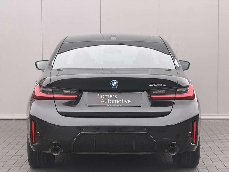 Occasion BMW 320e Executive 204 PK (150 kW) 2022 Zwart Sedan