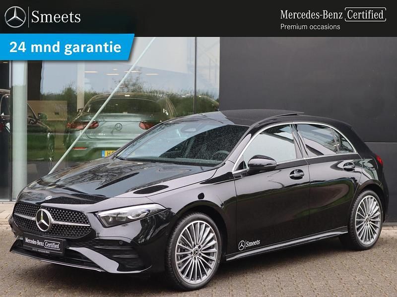 Zwart Gebruikt 2025 Mercedes A250 AMG line Plus Hatchback | € 45.555 - Afbeelding 1/4