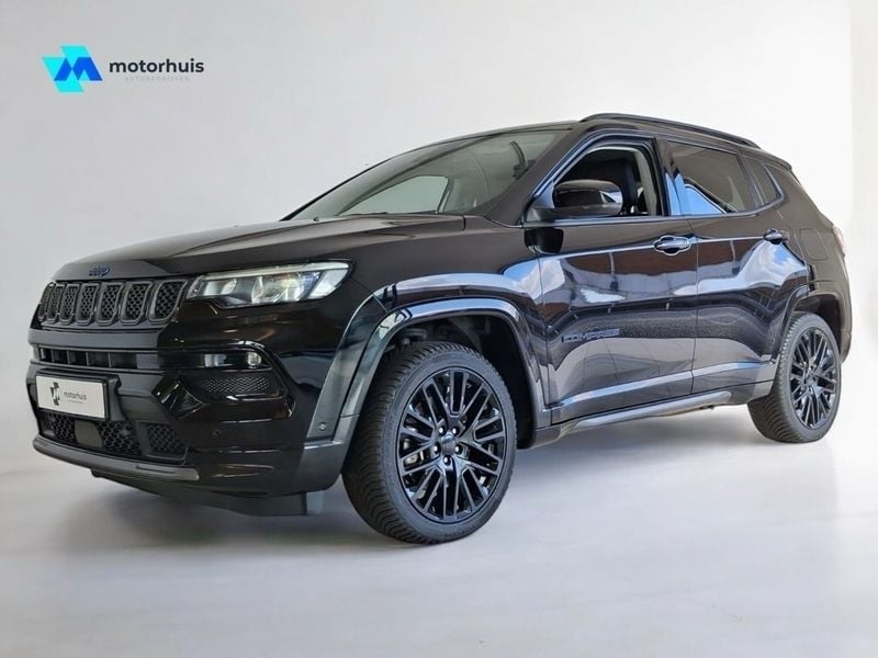 Zwart Gebruikt 2025 Jeep Compass SUV | € 26.945 (Super prijs) - Afbeelding 1/4
