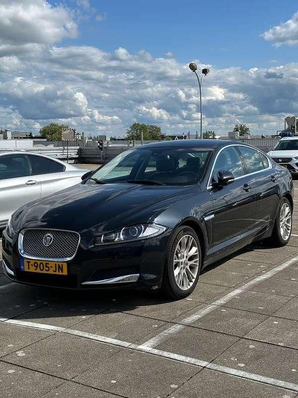 Gebruikt 2012 Jaguar XF Sedan | € 8.200 (Duur) - Afbeelding 1/4