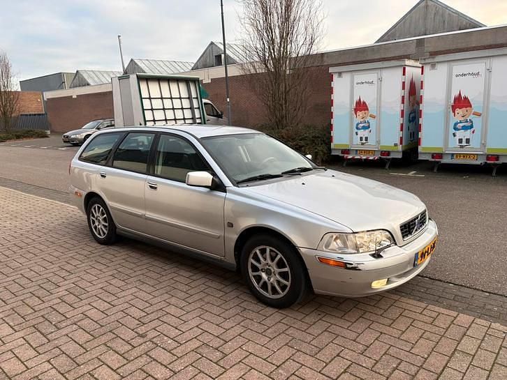 Occasion Volvo V40 122 PK (89 kW) 2003 Stationwagen