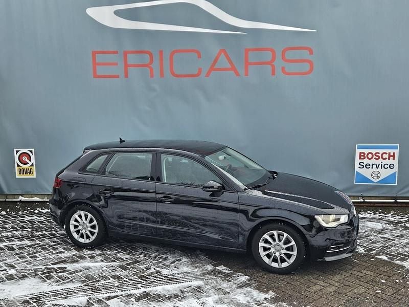 Occasion Audi A3 Sportback Ambition 2016 Zwart (metallic) Hatchback