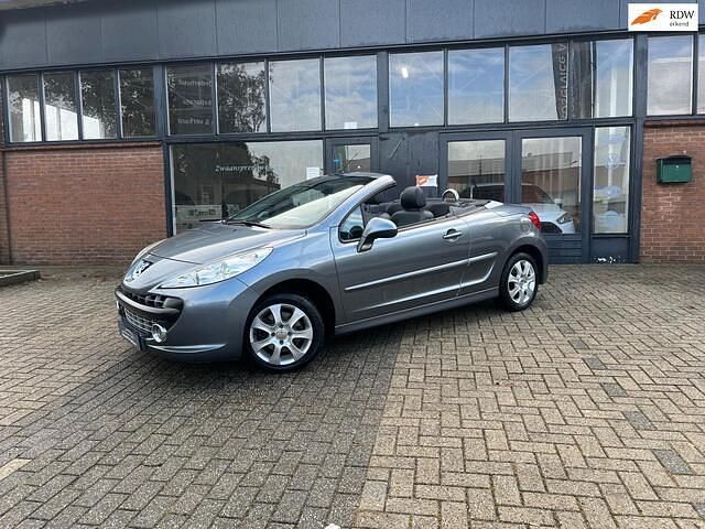 Grijs Occasion 2008 Peugeot 207 CC Cabriolet | € 3.450 (Eerlijke prijs) - Afbeelding 1/4