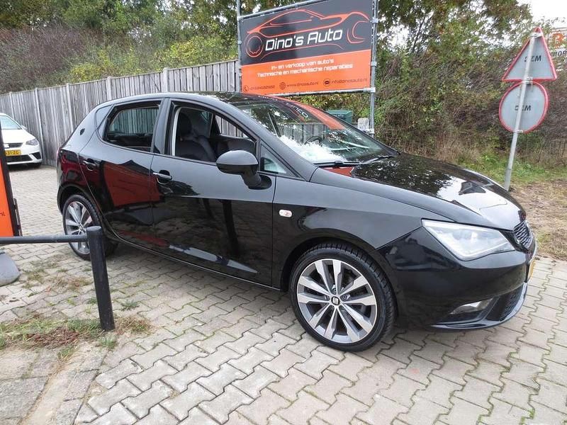 Zwart Occasion 2017 Seat Ibiza FR Hatchback | € 9.450 (Super prijs) - Afbeelding 1/4