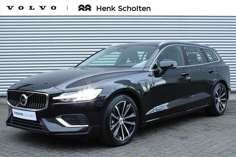 Zwart Occasion 2025 Volvo V60 Stationwagen | € 41.950 (Goede deal) - Afbeelding 1/3