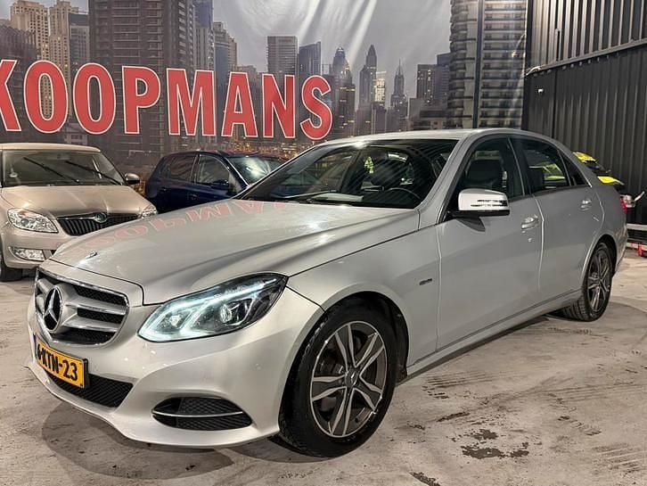 Occasion 2013 Mercedes E300 | € 8.199 (Goede deal) - Afbeelding 1/4