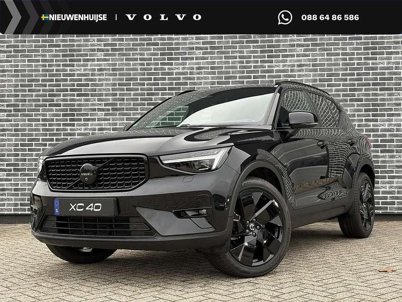 Zwart Occasion 2025 Volvo XC40 Plus SUV | € 44.399 (Iets duurder) - Afbeelding 1/4