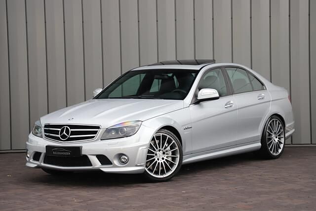 Grijs Gebruikt 2008 Mercedes C63 AMG AMG Sedan | € 42.500 - Afbeelding 1/4