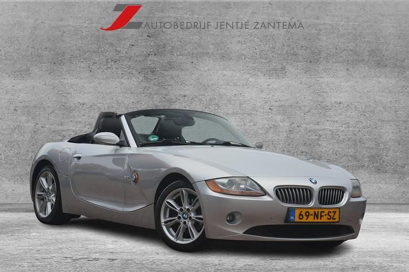 Grijs Gebruikt 2003 BMW Z4 Cabriolet | € 11.900 (Goede deal) - Afbeelding 1/4