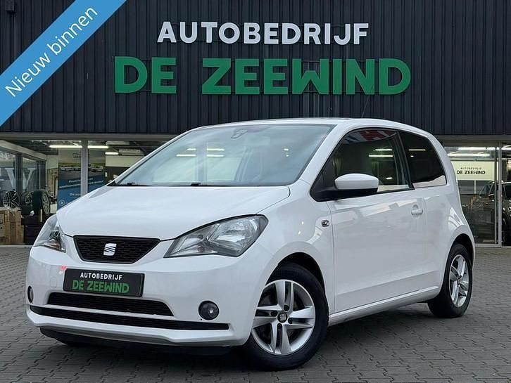 Wit Gebruikt 2012 Seat Mii Chic Hatchback | € 4.499 (Goede deal) - Afbeelding 1/4