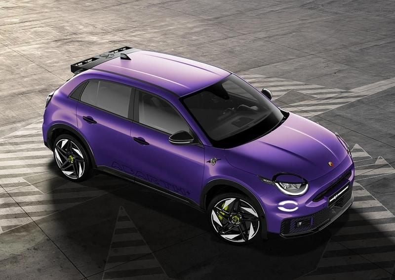 Nieuw Abarth 600e Scorpionissima 206 kW (281 PK) 2025 Paars SUV