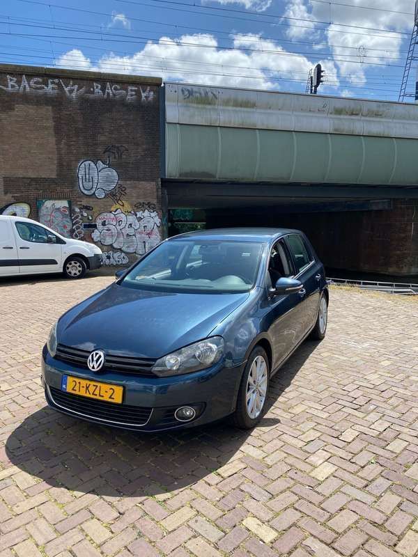 Gebruikt 2010 VW Golf VI Sportline Sedan | € 5.000 (Goede deal) - Afbeelding 1/4