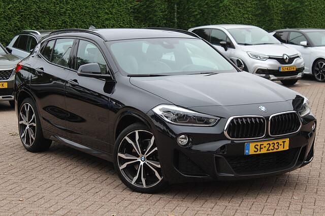 Zwart Gebruikt 2018 BMW X2 M Sport SUV | € 26.550 (Eerlijke prijs) - Afbeelding 1/4