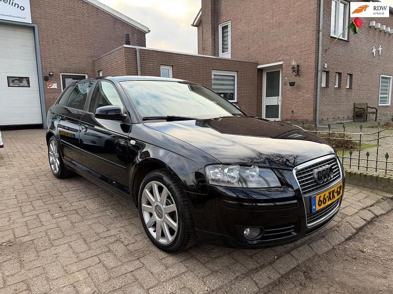 Zwart Occasion 2007 Audi A3 Sportback Ambition Hatchback | € 2.250 (Super prijs) - Afbeelding 1/4