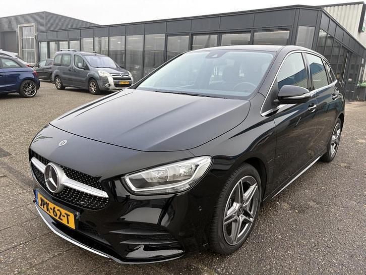 Occasion Mercedes B250e AMG 161 PK (118 kW) 2022 Zwart (metallic) MPV