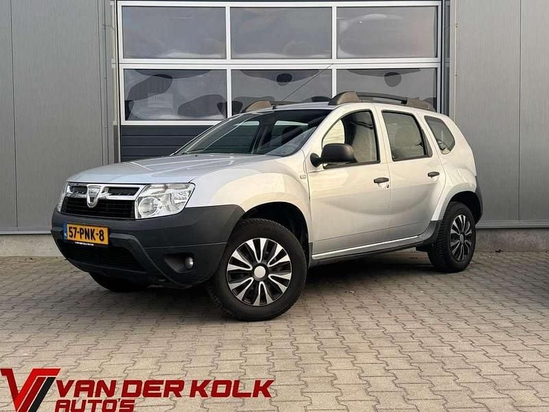 Grijs Occasion 2011 Dacia Duster Ambiance SUV | € 3.745 (Eerlijke prijs) - Afbeelding 1/4