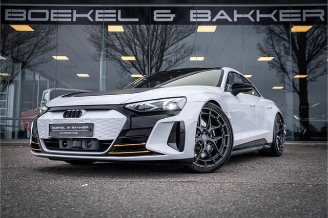 Grijs Gebruikt 2023 Audi RS e-tron GT S-Line Sedan | € 89.500 (Eerlijke prijs) - Afbeelding 1/4