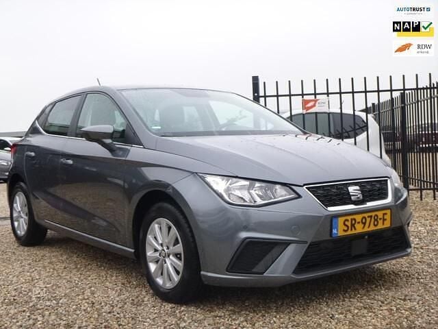 Grijs Gebruikt 2018 Seat Ibiza Business Hatchback | € 10.750 (Eerlijke prijs) - Afbeelding 1/4
