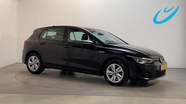 Zwart Occasion 2020 VW Golf VIII Business Hatchback | € 17.950 (Eerlijke prijs) - Afbeelding 1/4