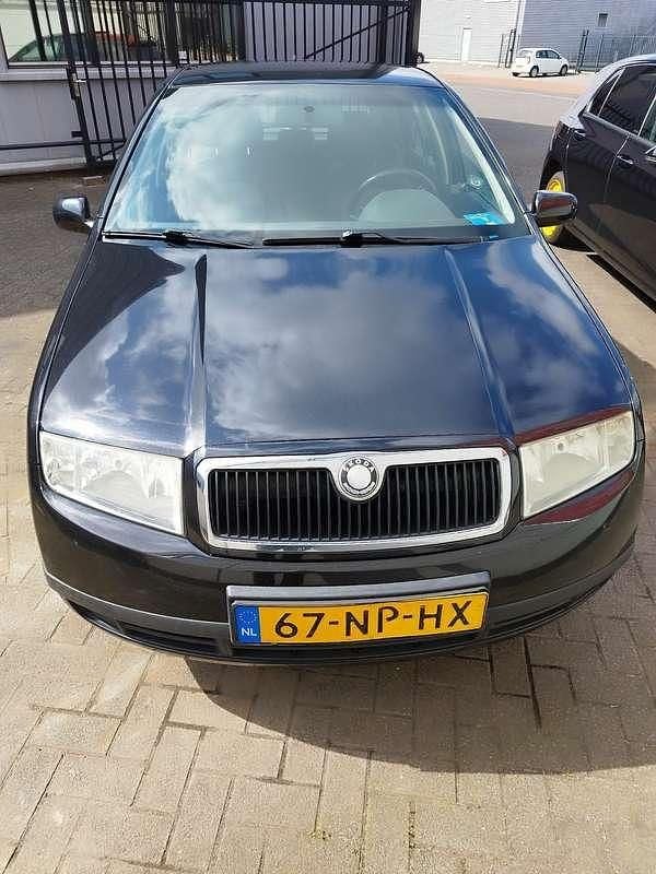 Gebruikt 2004 Skoda Fabia Sedan | € 1.200 (Eerlijke prijs) - Afbeelding 1/4