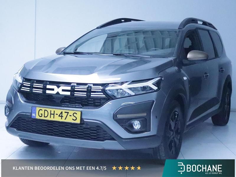 Grijs Gebruikt 2024 Dacia Jogger Extreme MPV | € 26.900 - Afbeelding 1/4