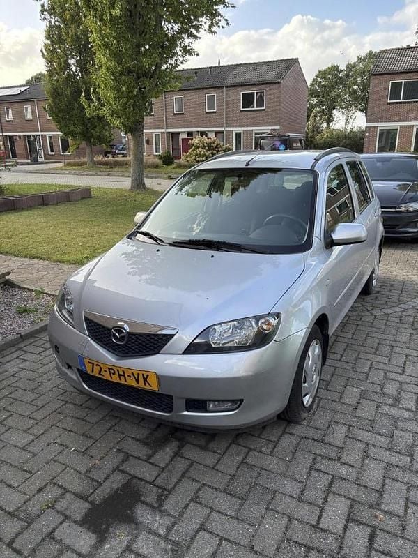 Gebruikt 2004 Mazda 2 | € 1.450 - Afbeelding 1/1
