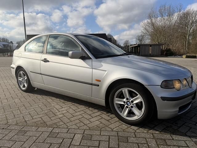 Occasion BMW 316 Compact Executive 116 PK (85 kW) 2001 Grijs (metallic) Hatchback