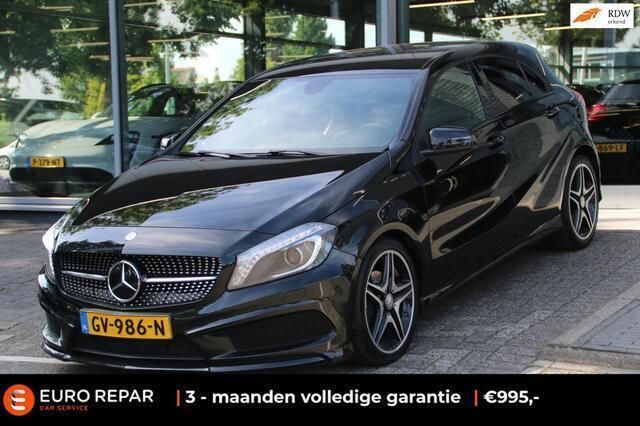 Zwart Gebruikt 2015 Mercedes A180 Ambition Hatchback | € 15.995 (Eerlijke prijs) - Afbeelding 1/4