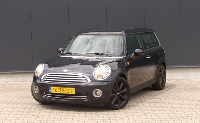 Zwart Occasion 2008 Mini Cooper Clubman Chili Stationwagen | € 3.990 (Eerlijke prijs) - Afbeelding 1/4
