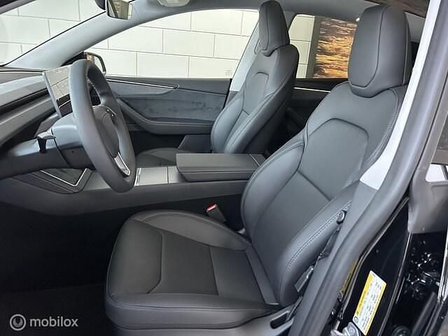 Occasion Tesla Model Y 378 kW (514 PK) 2025 Zwart SUV