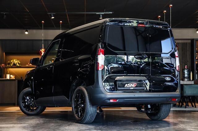 Occasion Ford Transit Limited 101 PK (74 kW) 2024 Zwart (metallic) Van